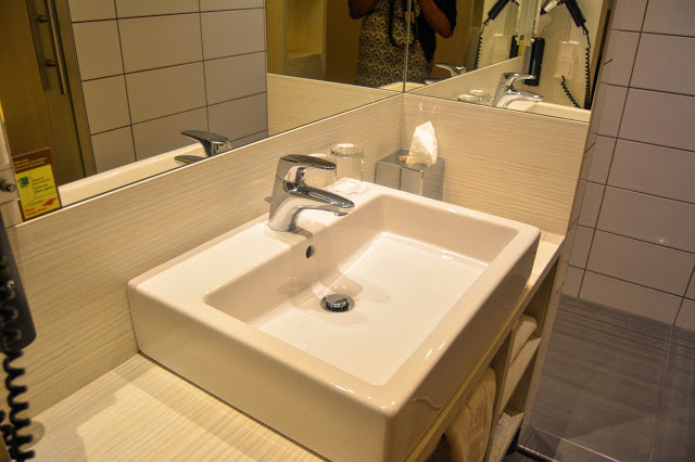 Hotel Zeitgeist Vienna Bathroom