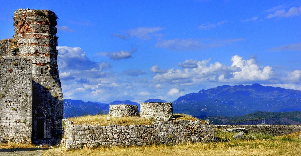 Photo of some ruins in Albania