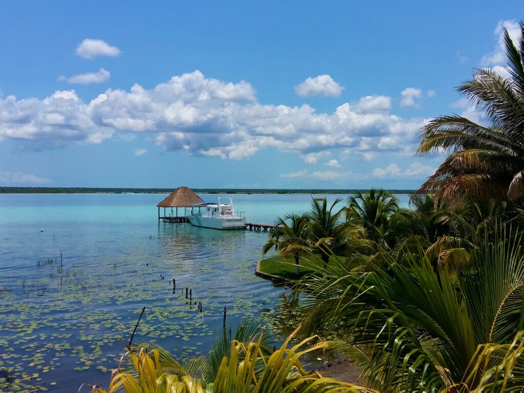 A gorgeous 7 colour lake , Bacalar in Mexico